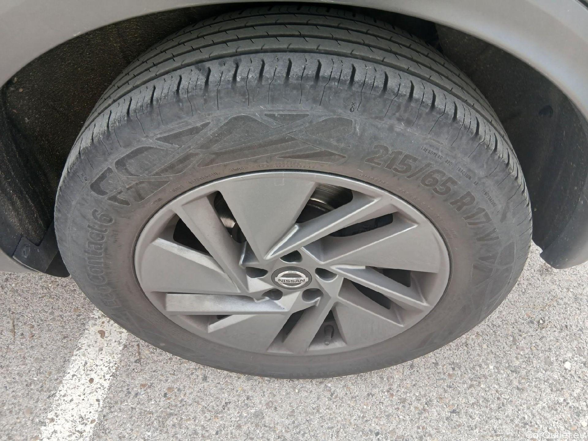  Nissan  Qashqai NISSAN  / 2021 / 5P / todoterreno DIG-T 103kW (140CV) mHEV 4x2 Acenta #2