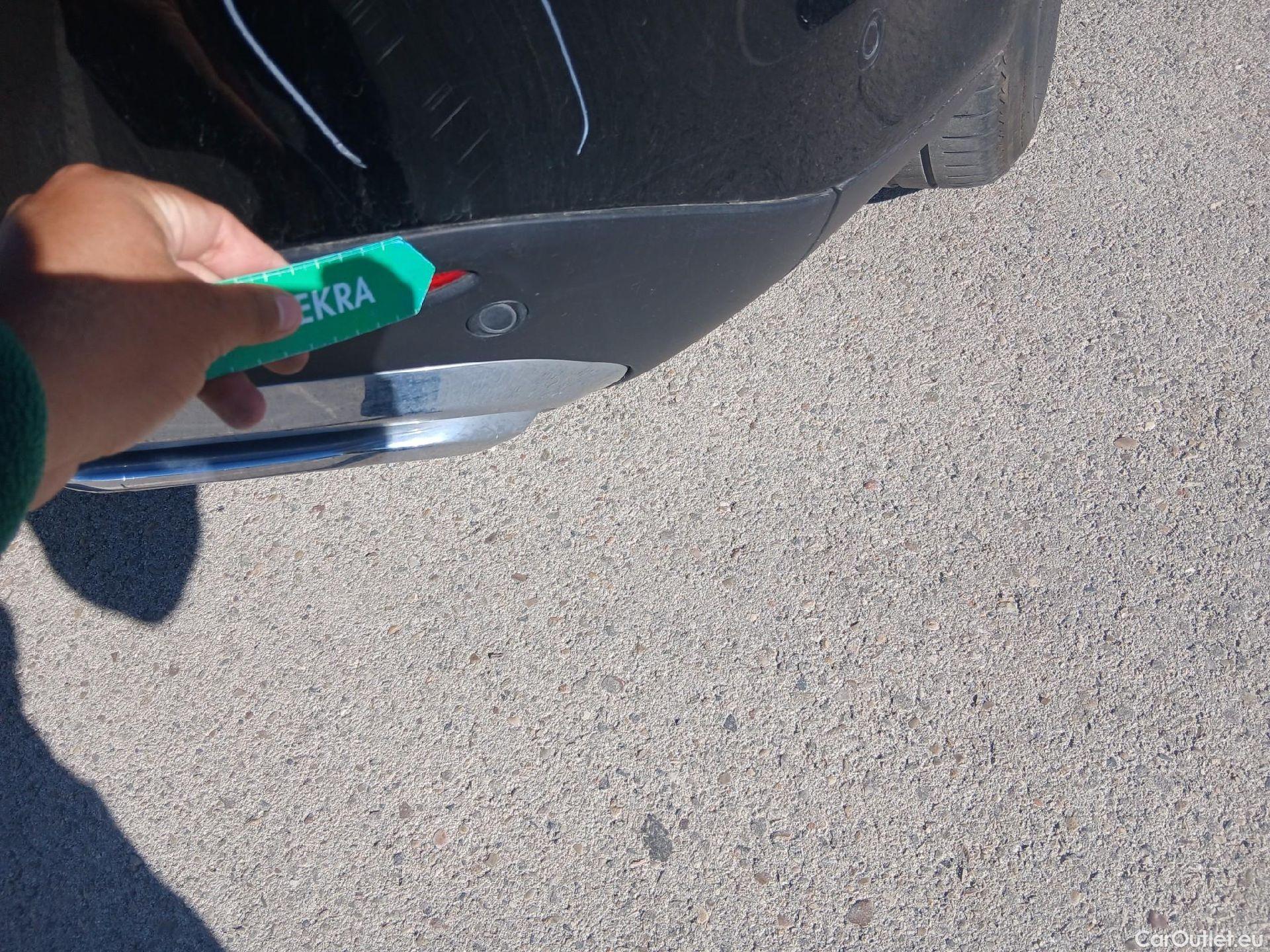  Mercedes  G-Klasee MERCEDES-BENZ GLE / 2018 / 5P / todoterreno GLE 350 d 4MATIC 7 ASIENTOS #25