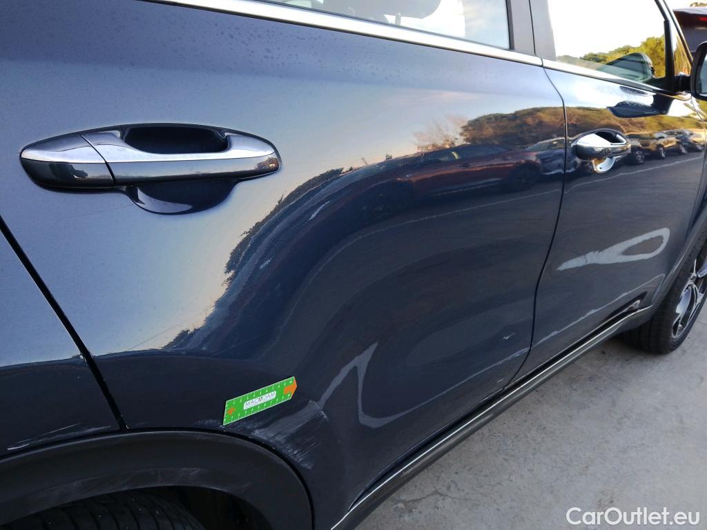  KIA  Sportage KIA  / 2018 / 5P / todoterreno 1.6 CRDi 100kW GT Line Essential DCT 4x2 #29