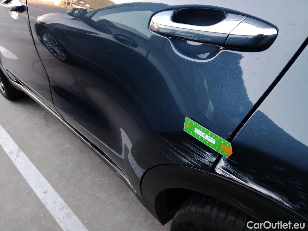  KIA  Sportage KIA  / 2018 / 5P / todoterreno 1.6 CRDi 100kW GT Line Essential DCT 4x2 #33