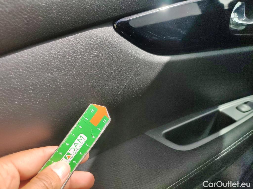  Nissan  Qashqai NISSAN  / 2017 / 5P / todoterreno DIG-T 103 kW (140 CV) E6D N-CONNECTA #8