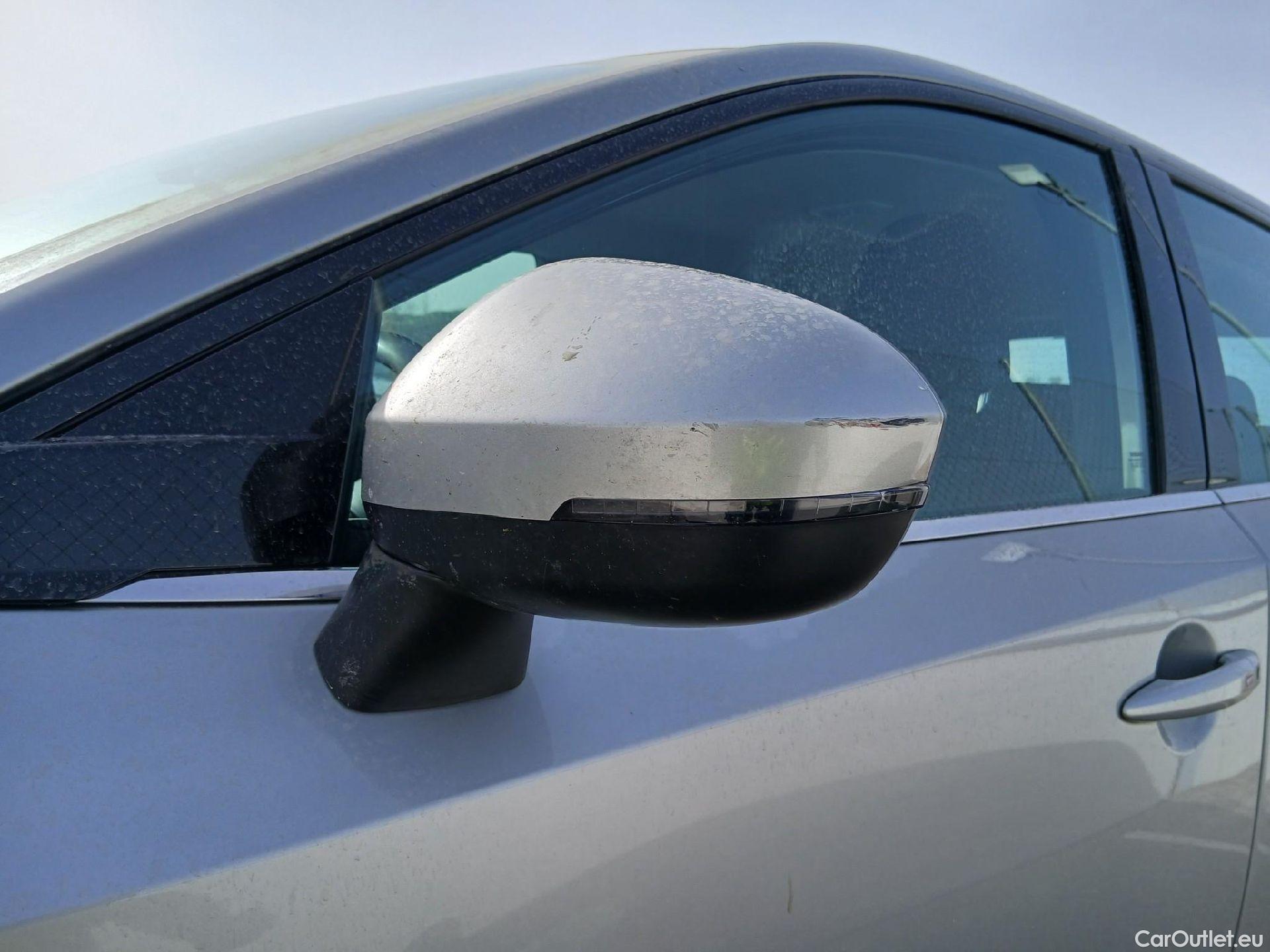  Nissan  Qashqai NISSAN  / 2021 / 5P / todoterreno DIG-T 116kW (158CV) mHEV Xtronic Acenta (AC8) #13