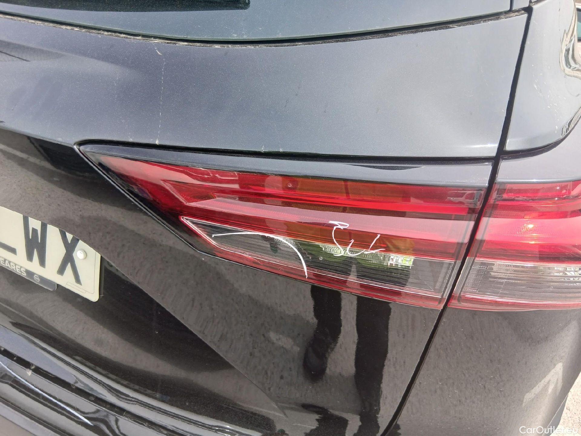  Nissan  Qashqai NISSAN  / 2021 / 5P / todoterreno DIG-T 103kW (140CV) mHEV 4x2 Acenta #31