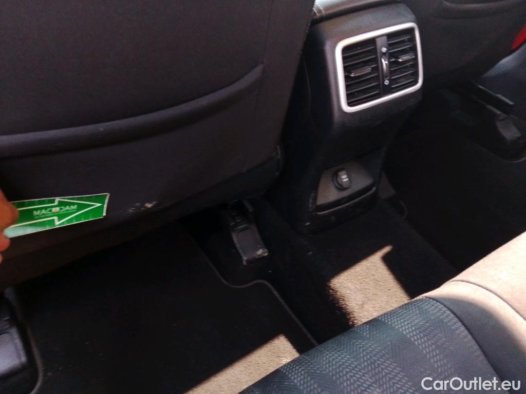  KIA  Sportage KIA  / 2018 / 5P / todoterreno 1.6 MHEV Business DCT 100kW (136CV) 4X2 #20