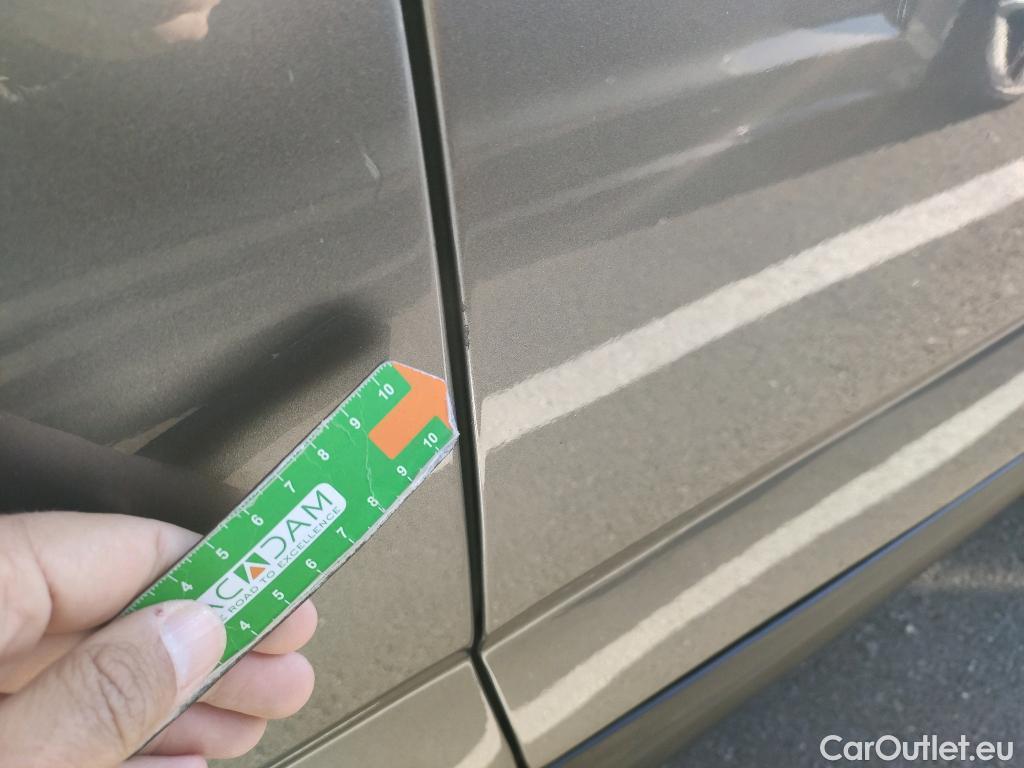  Nissan  Qashqai NISSAN  / 2021 / 5P / todoterreno DIG-T 116kW (158CV) mHEV Xtronic Acenta (AC9) #2