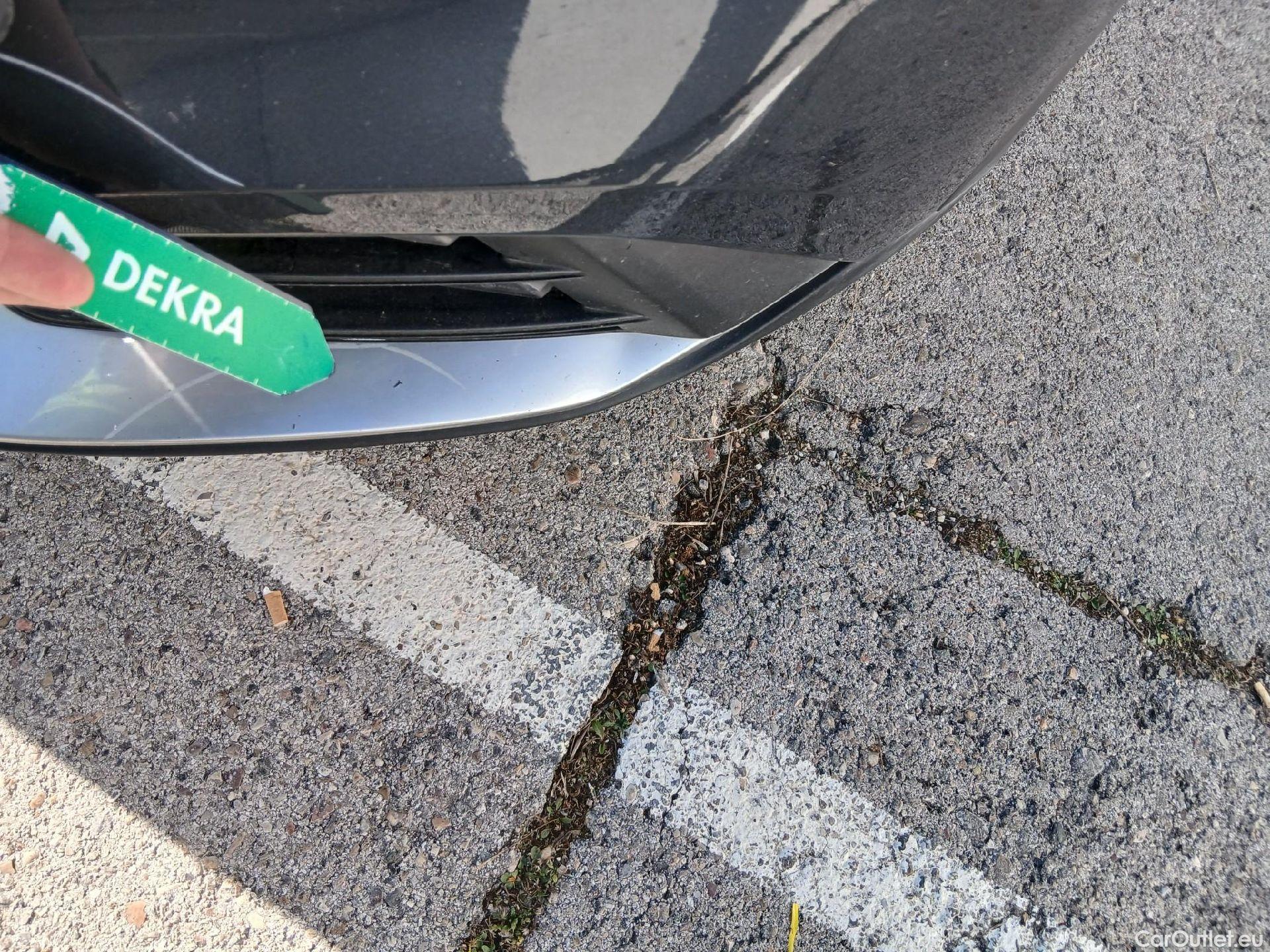  KIA  Sportage KIA  / 2022 / 5P / todoterreno 1.6 T-GDi HEV 171kW (230CV) Drive 4X2 #13