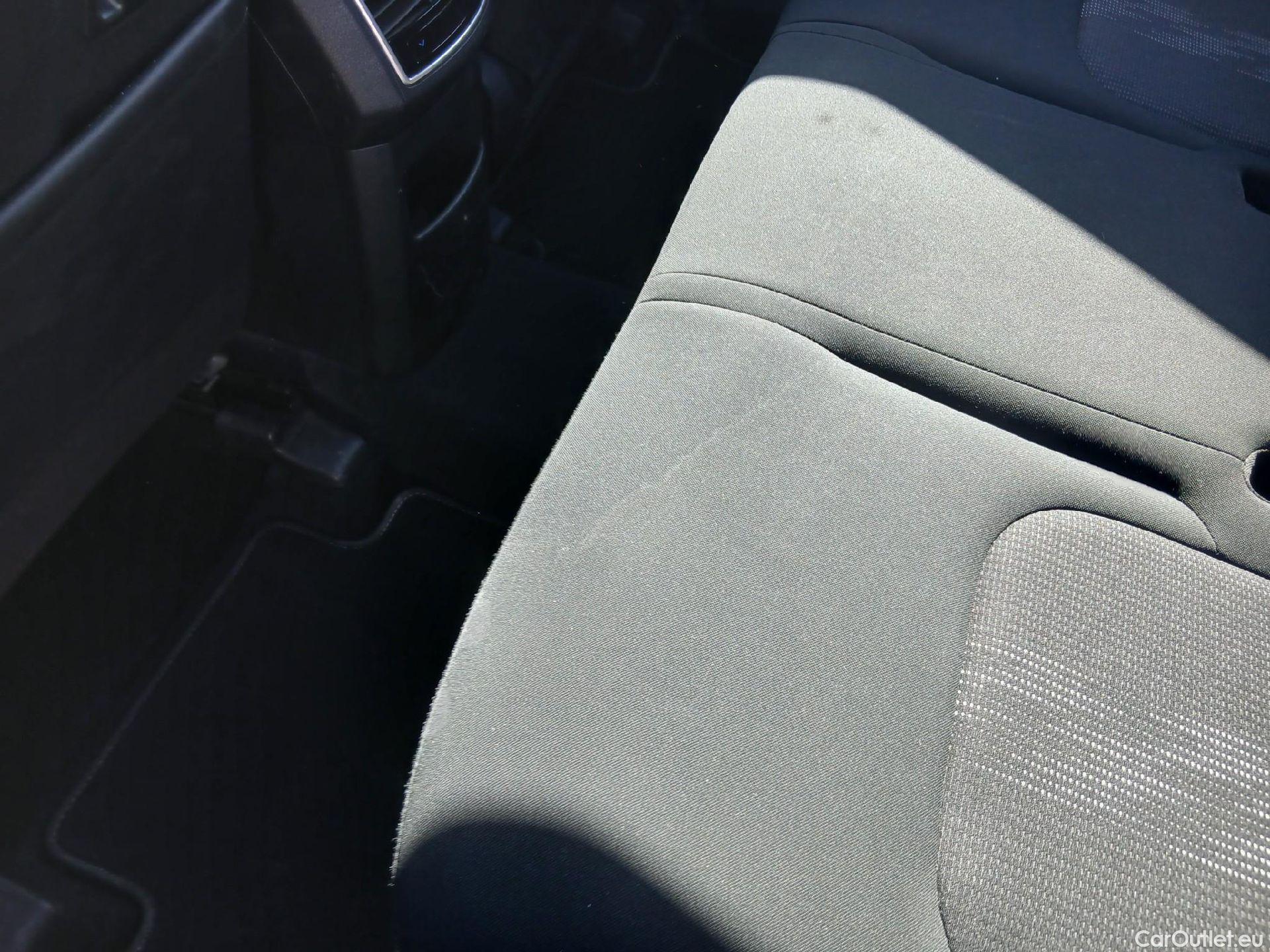  KIA  Sportage KIA  / 2022 / 5P / todoterreno 1.6 T-GDi HEV 171kW (230CV) Drive 4X2 #4