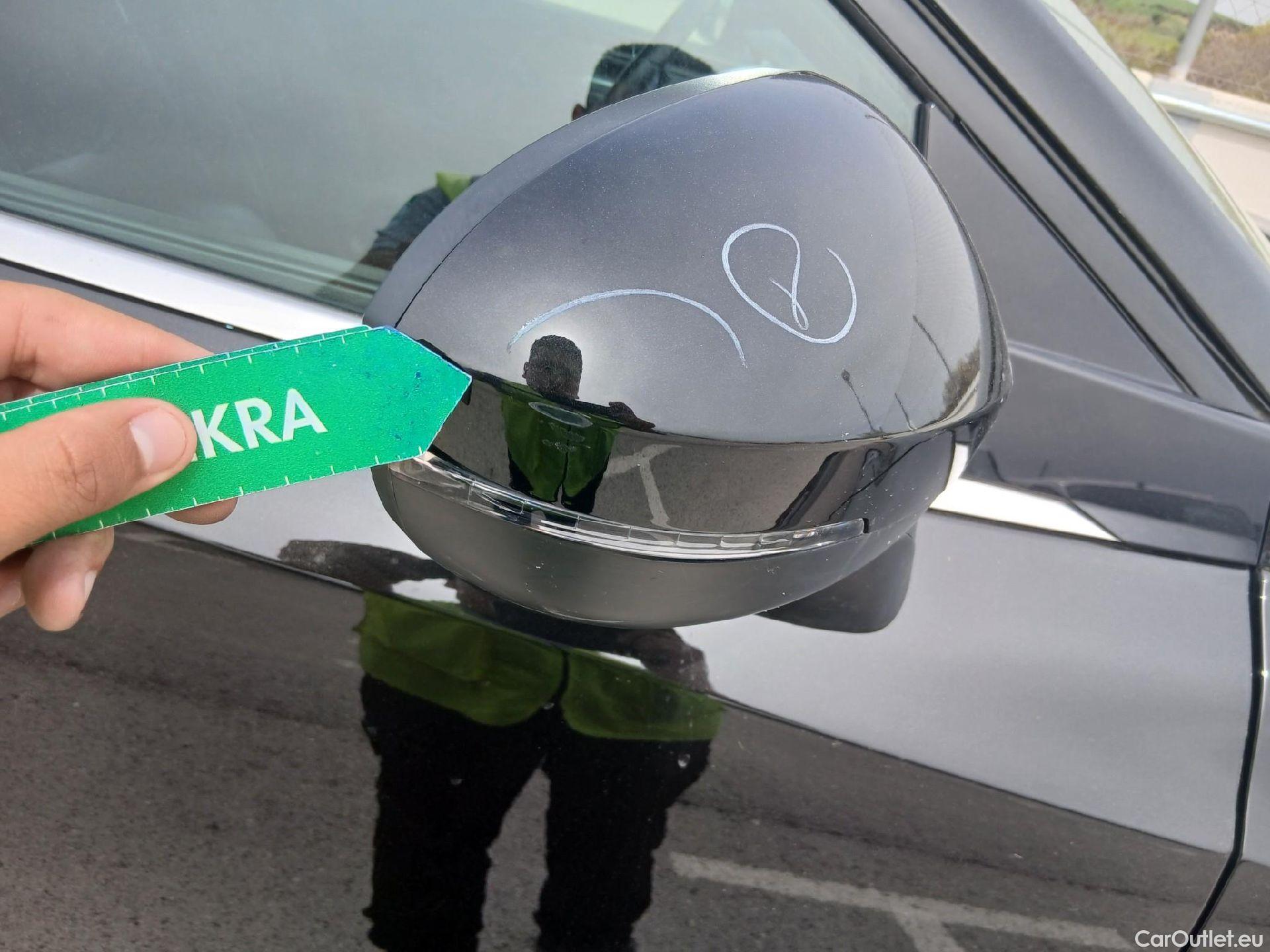  Nissan  Qashqai NISSAN  / 2021 / 5P / todoterreno DIG-T 103kW (140CV) mHEV 4x2 Acenta #42