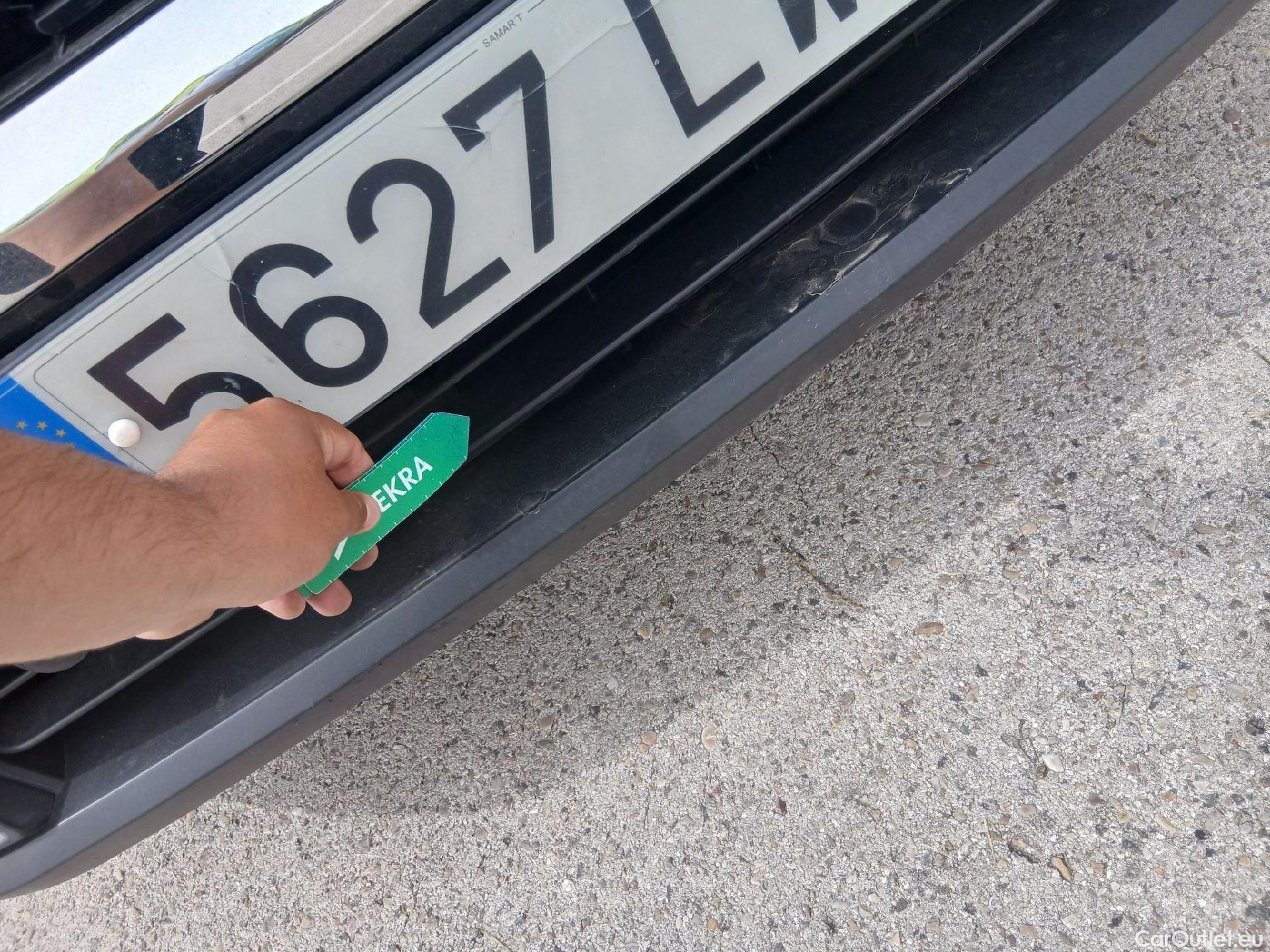  Nissan  Qashqai NISSAN  / 2021 / 5P / todoterreno DIG-T 103kW (140CV) mHEV 4x2 Acenta #13