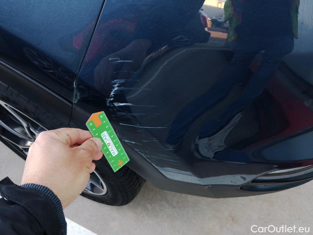  KIA  Sportage KIA  / 2018 / 5P / todoterreno 1.6 CRDi 100kW GT Line Essential DCT 4x2 #28