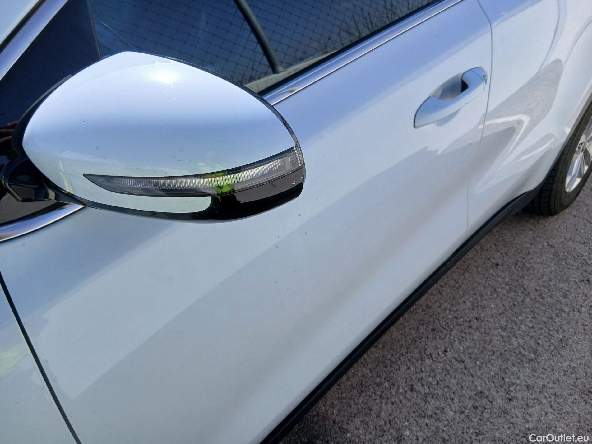  KIA  Sportage KIA  / 2018 / 5P / todoterreno 1.6 MHEV Business 85kW (115CV) 4x2 #11