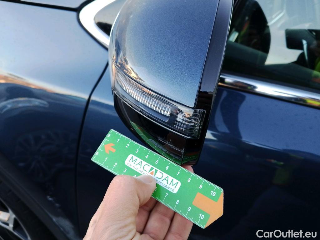  KIA  Sportage KIA  / 2018 / 5P / todoterreno 1.6 CRDi 100kW GT Line Essential DCT 4x2 #59