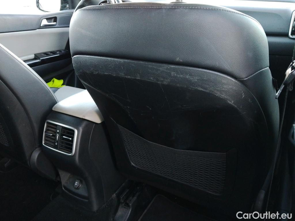  KIA  Sportage KIA  / 2018 / 5P / todoterreno 1.6 CRDi 100kW GT Line Essential DCT 4x2 #39