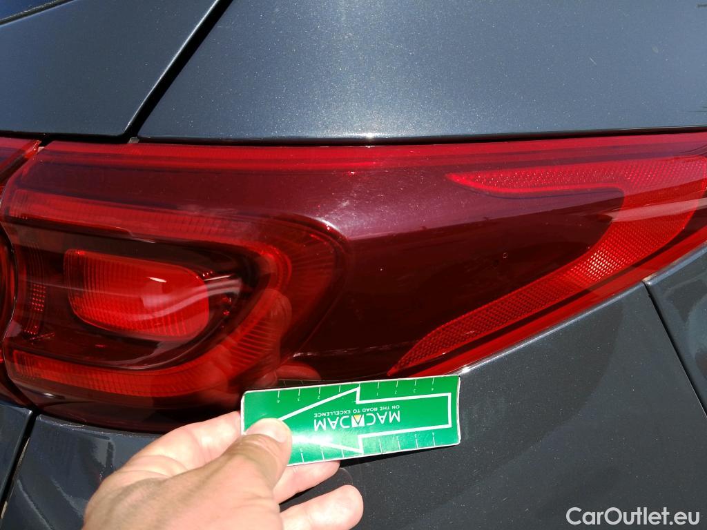  KIA  Sportage KIA  / 2018 / 5P / todoterreno 1.6 MHEV Business DCT 100kW (136CV) 4X2 #2