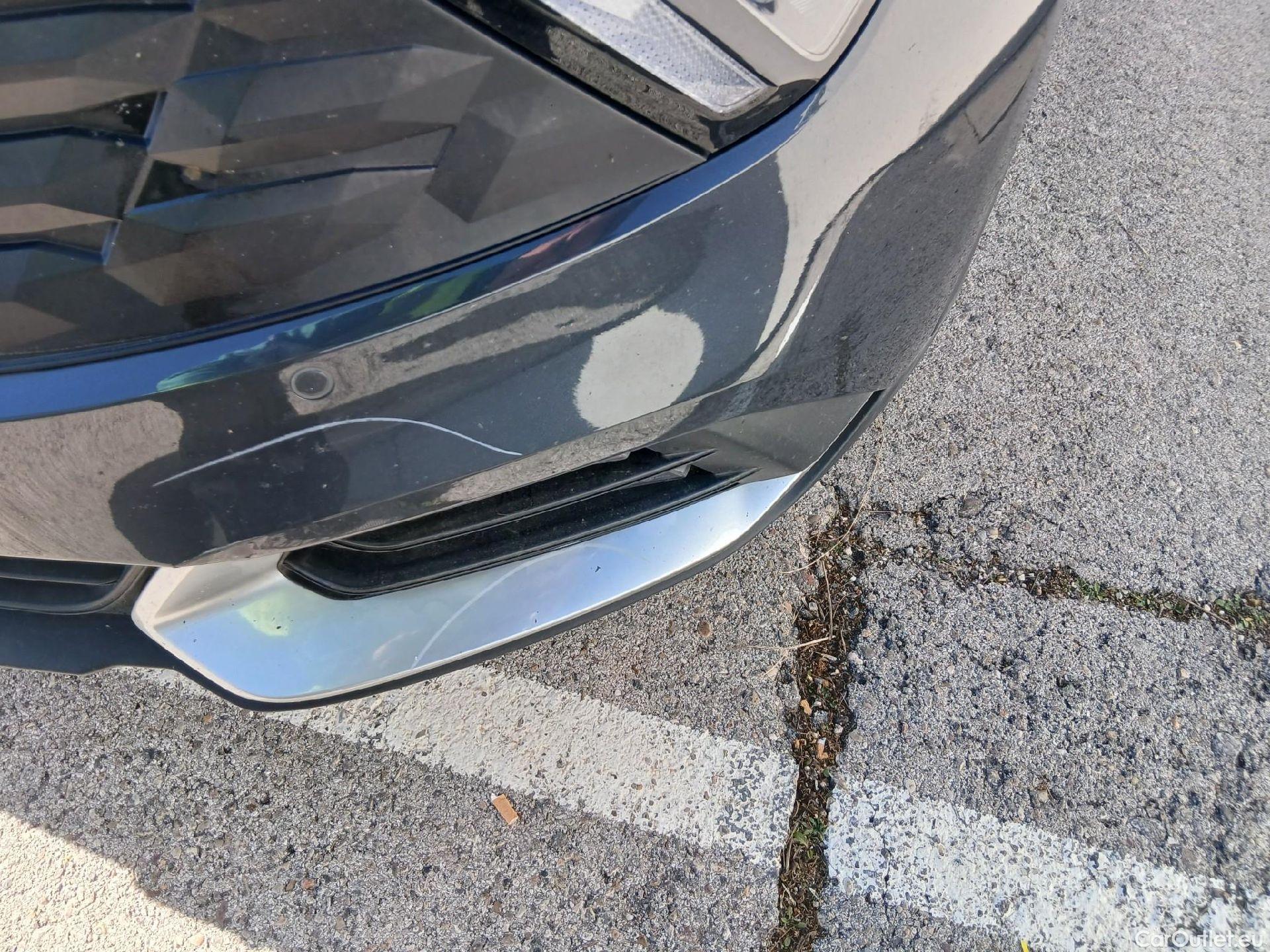  KIA  Sportage KIA  / 2022 / 5P / todoterreno 1.6 T-GDi HEV 171kW (230CV) Drive 4X2 #14