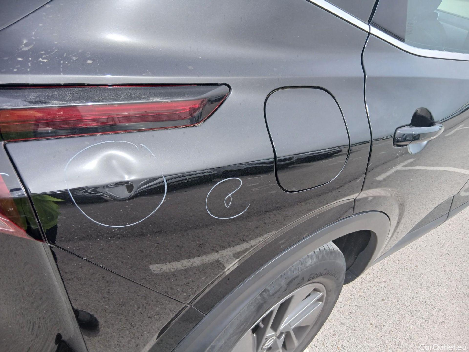  Nissan  Qashqai NISSAN  / 2021 / 5P / todoterreno DIG-T 103kW (140CV) mHEV 4x2 Acenta #36