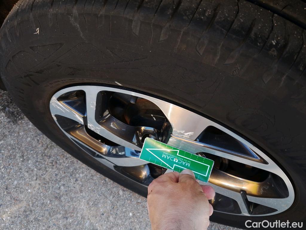  KIA  Sportage KIA  / 2018 / 5P / todoterreno 1.6 MHEV Business DCT 100kW (136CV) 4X2 #8