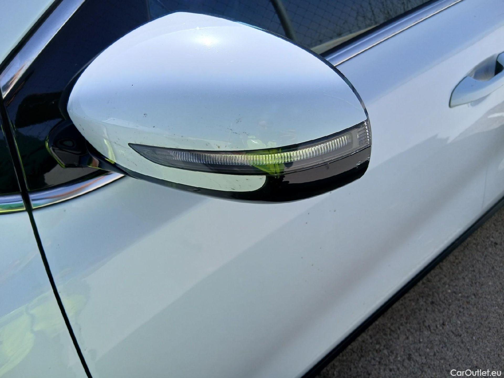  KIA  Sportage KIA  / 2018 / 5P / todoterreno 1.6 MHEV Business 85kW (115CV) 4x2 #8