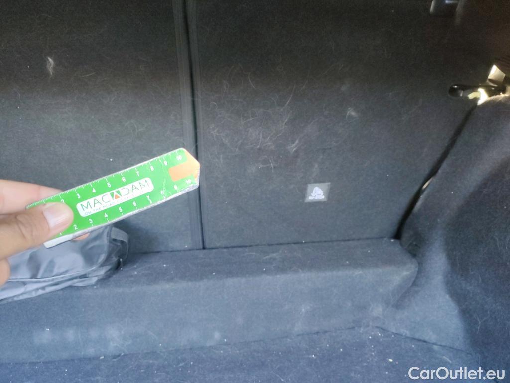  Nissan  Qashqai NISSAN  / 2021 / 5P / todoterreno DIG-T 116kW (158CV) mHEV Xtronic Acenta (AC9) #9