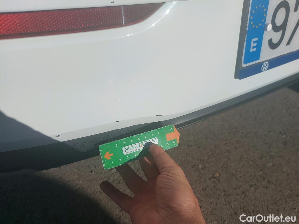  Volkswagen  Golf  VOLKSWAGEN / 2020 / 5P / berlina con portón 2.0 TDI 85kW (115CV) (AC4) #16