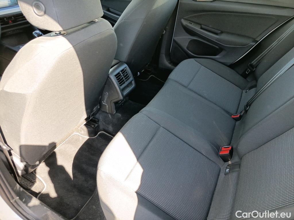  Volkswagen  Golf  VOLKSWAGEN / 2020 / 5P / berlina con portón 2.0 TDI 85kW (115CV) #14