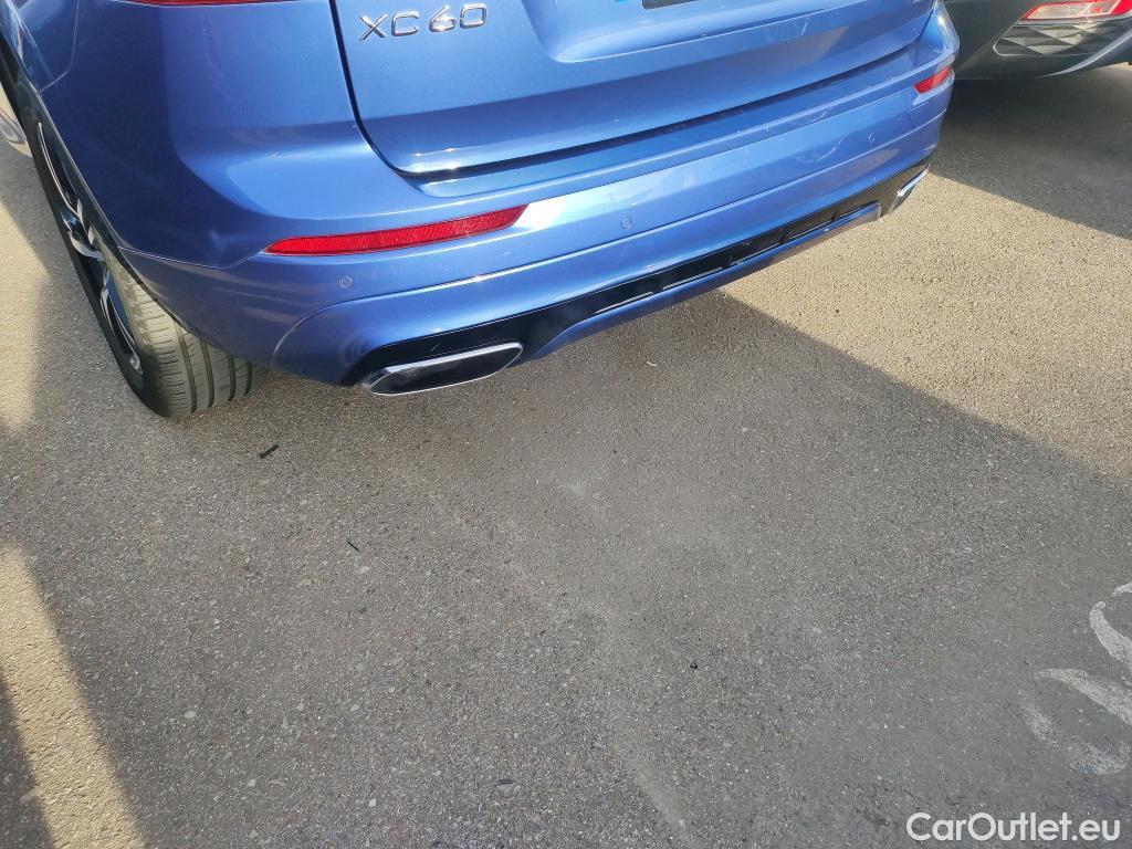  Volvo  XC60 VOLVO  / 2017 / 5P / todoterreno 2.0 T8 AWD R-Design Auto #21
