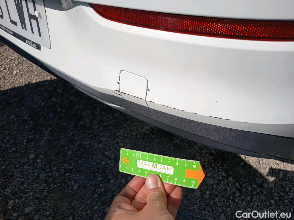  Volkswagen  Golf  VOLKSWAGEN / 2020 / 5P / berlina con portón 2.0 TDI 85kW (115CV) #10