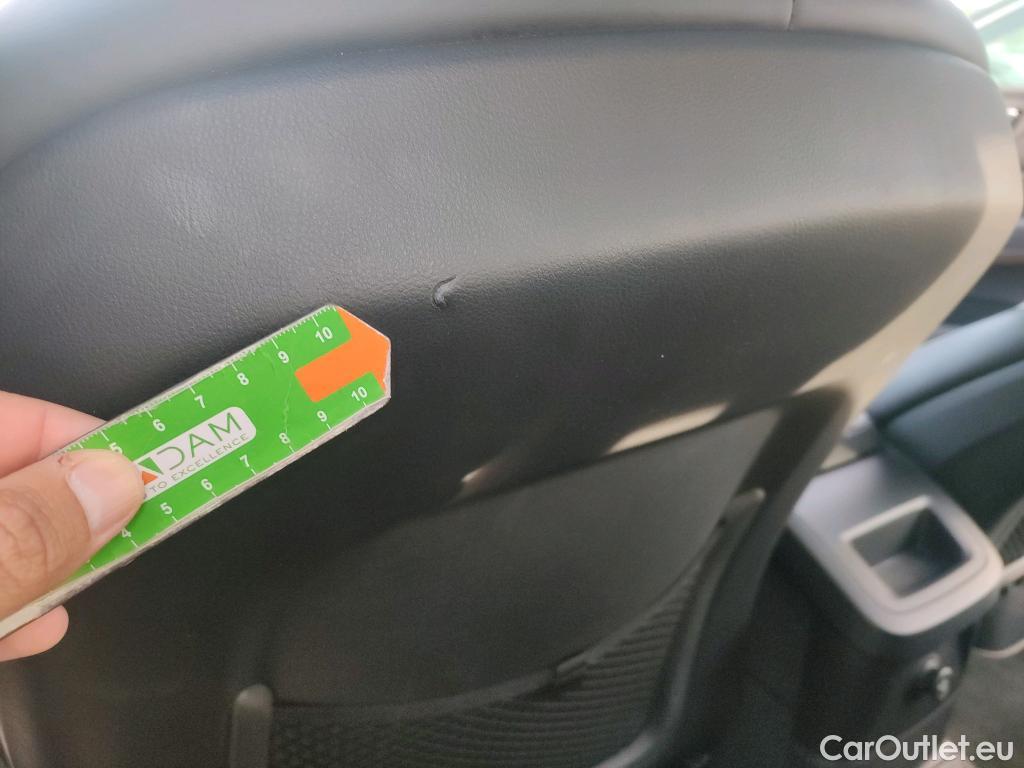  Volvo  XC60 VOLVO  / 2017 / 5P / todoterreno 2.0 T8 AWD R-Design Auto #16