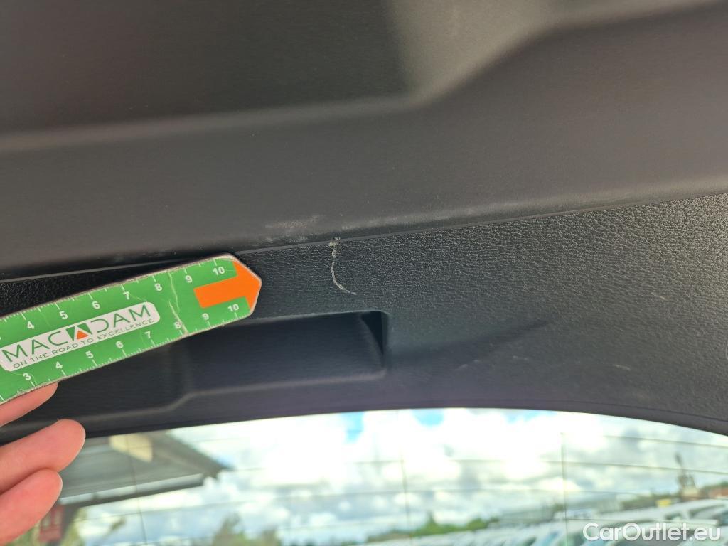  Bmw  X2 BMW  sDrive18i (CX3) #13