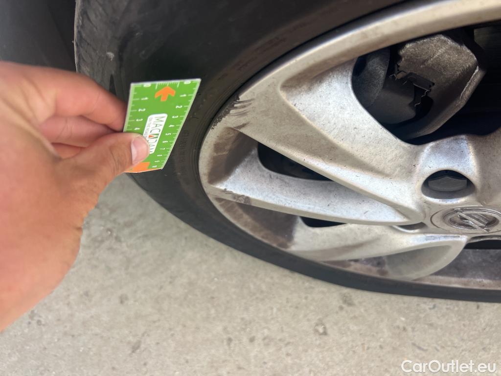  Opel  Corsa OPEL  1.2T XHL 74kW (100CV) Elegance #4