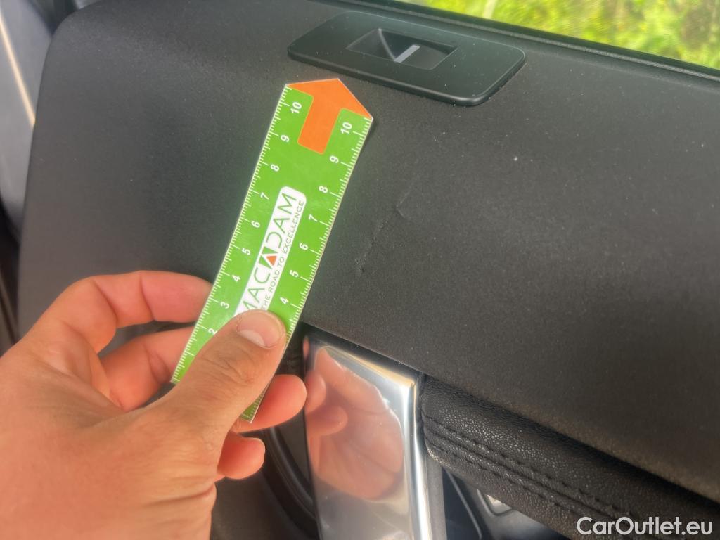  Land Rover  Discovery LAND ROVER  Sport / 2019 / 5P / todoterreno 2.0 Si4 200 PS AWD Auto MHEV S #23