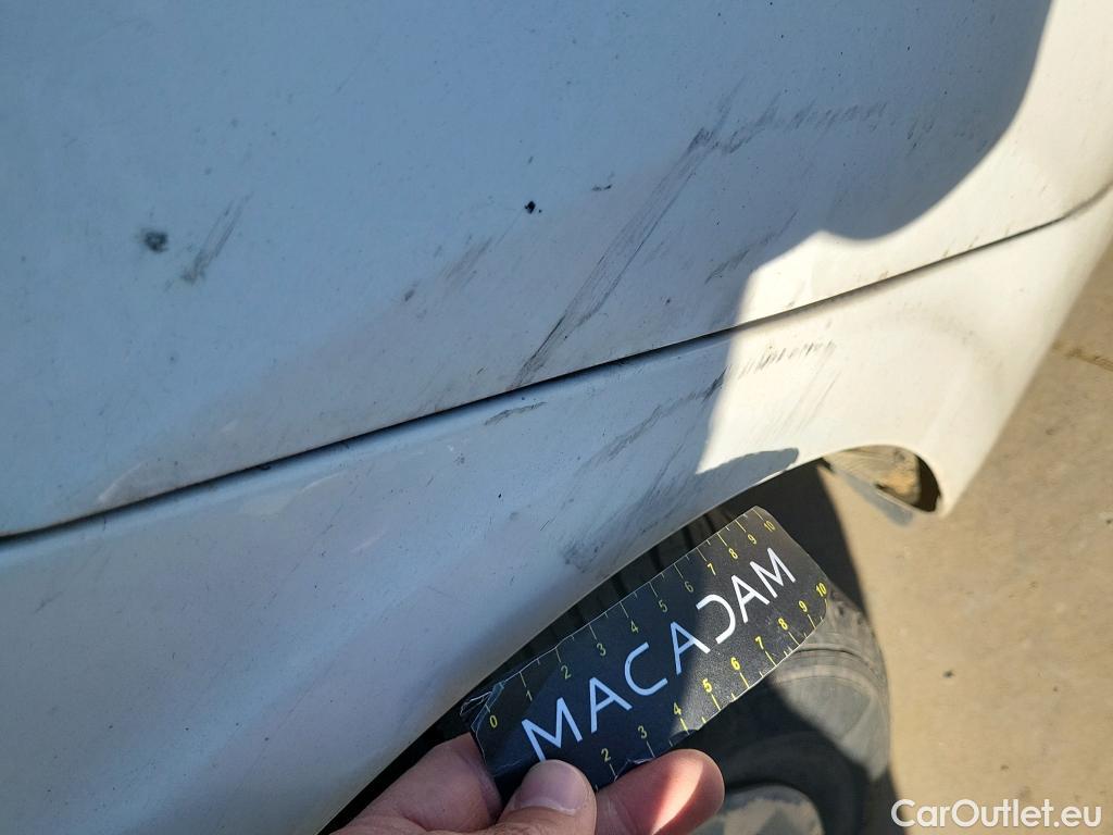  KIA  Picanto KIA  / 2017 / 5P / berlina con portón 1.0 CVVT 49kW (67CV) Concept #13