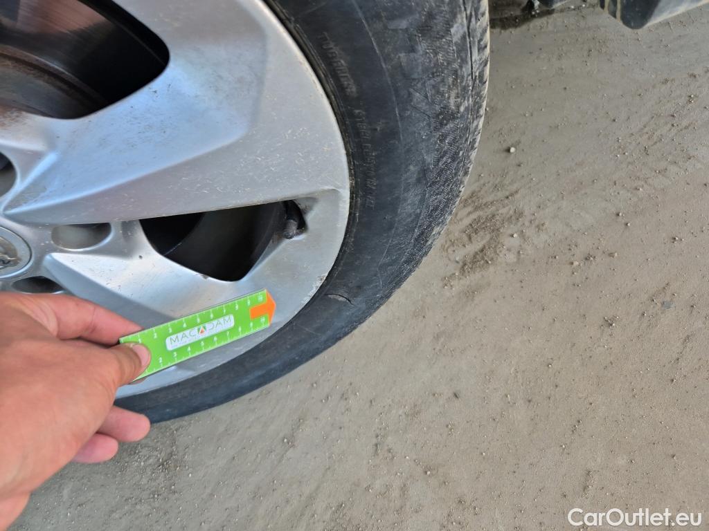  Nissan  Qashqai NISSAN  / 2017 / 5P / todoterreno dCi 85 kW (115 CV) E6D ACENTA #41