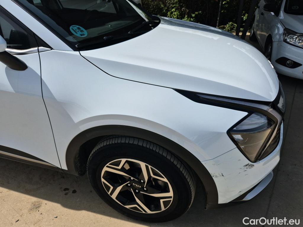  KIA  Sportage KIA  / 2022 / 5P / todoterreno 1.6 T-GDi 110kW (150CV) Concept 4x2 #39