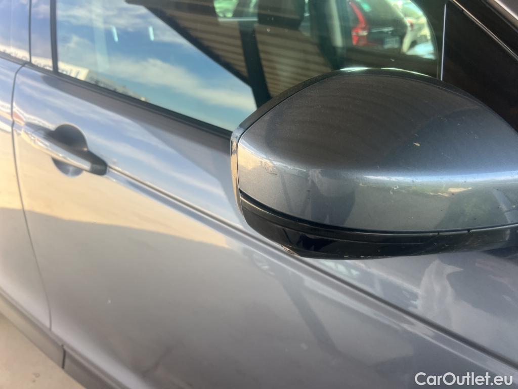  Land Rover  Discovery LAND ROVER  Sport / 2019 / 5P / todoterreno 2.0 Si4 200 PS AWD Auto MHEV S #37