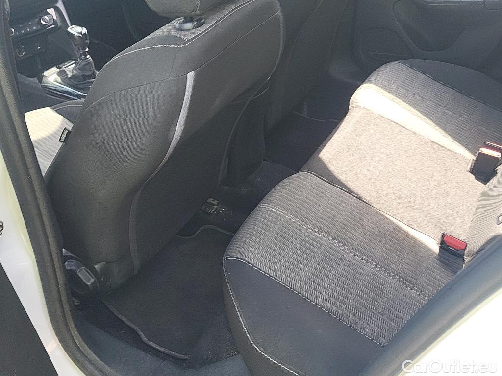  Opel  Corsa OPEL  / 2019 / 5P / berlina con portón 1.5D DT 74kW (100CV) Edition #21