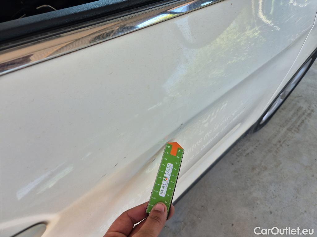  Nissan  Qashqai NISSAN  / 2017 / 5P / todoterreno dCi 85 kW (115 CV) E6D ACENTA #38