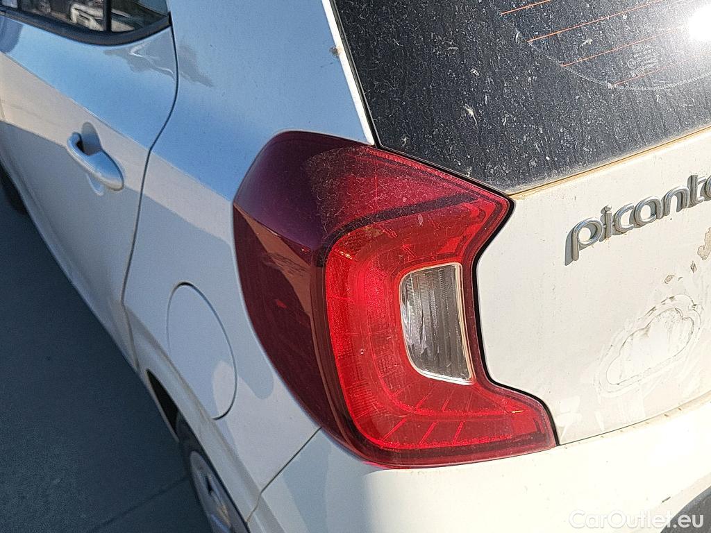  KIA  Picanto KIA  / 2017 / 5P / berlina con portón 1.0 CVVT 49kW (67CV) Concept #38