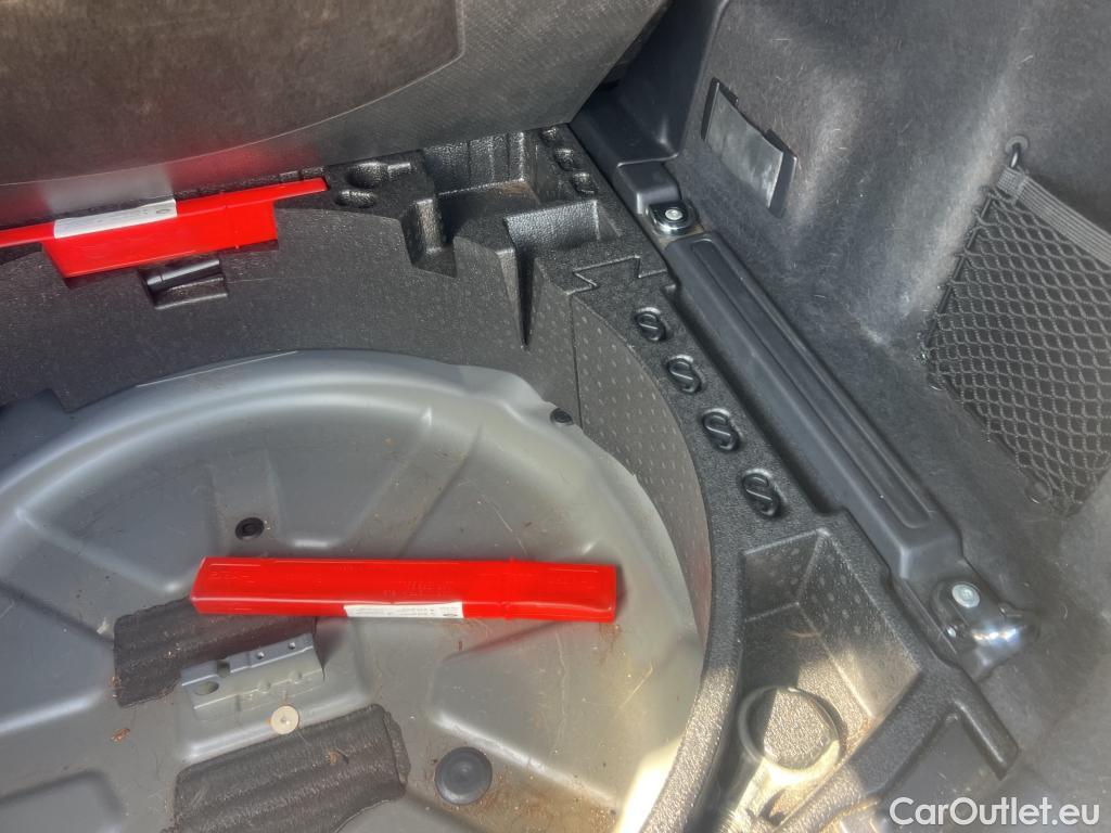  Land Rover  Discovery LAND ROVER  Sport / 2019 / 5P / todoterreno 2.0 Si4 200 PS AWD Auto MHEV S #10