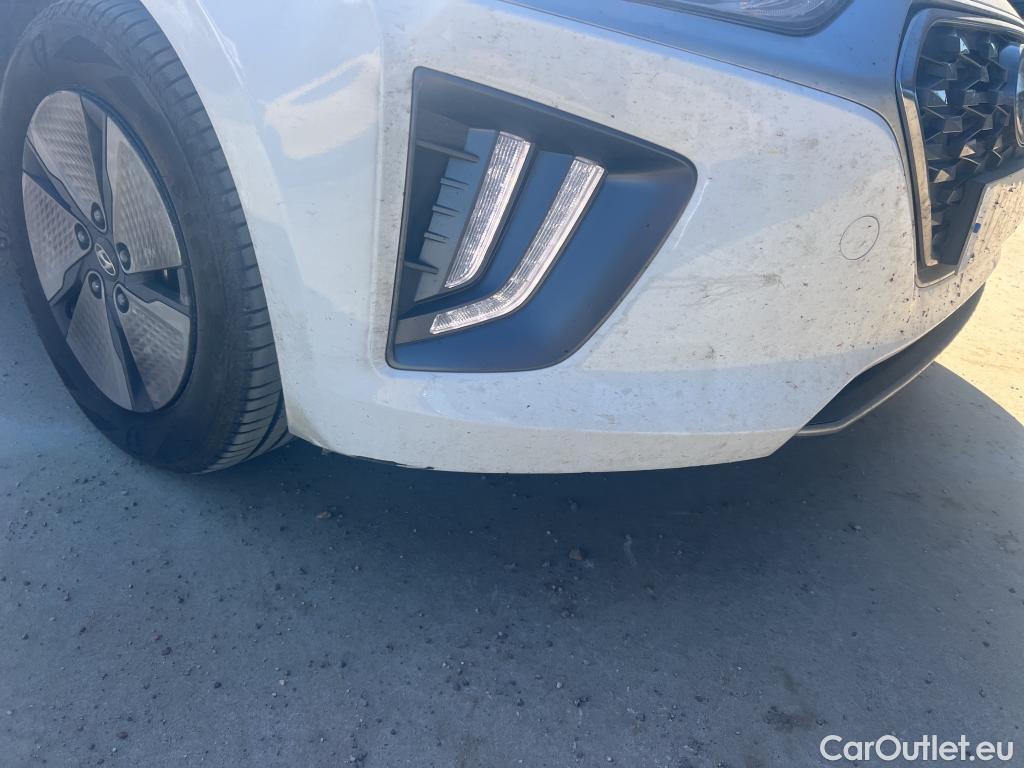  Hyundai   Ioniq HYUNDAI / 2019 / 5P / berlina con portón 1.6 GDI HEV Klass DCT #4