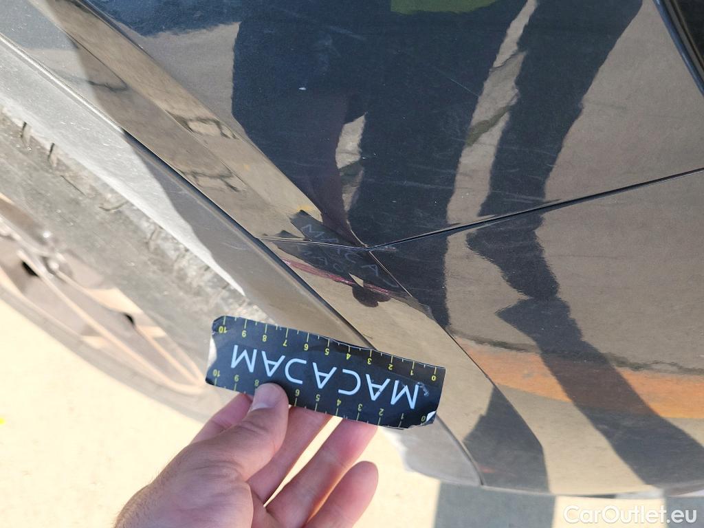  KIA  Sportage KIA  / 2022 / 5P / todoterreno 1.6 T-GDi MHEV 118kW Business 4x2 DCT #16