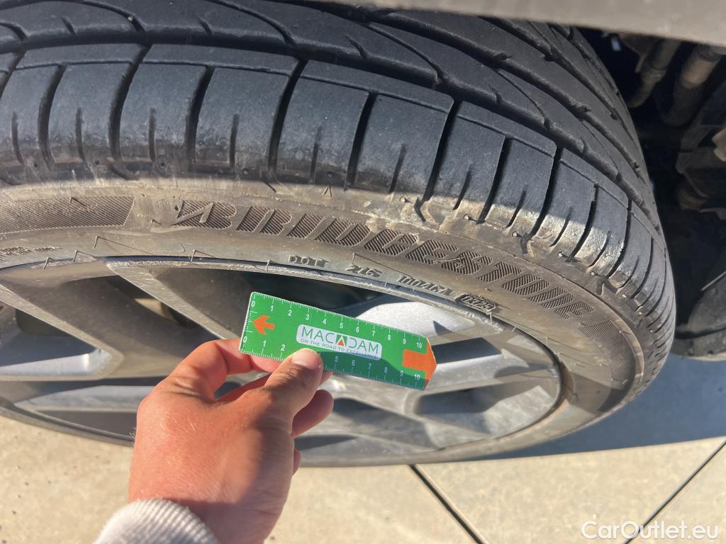  Jeep  Patriot JEEP Renegade / 2014 / 5P / todoterreno S 1.3 PHEV 177kW (240CV) AT AWD #18