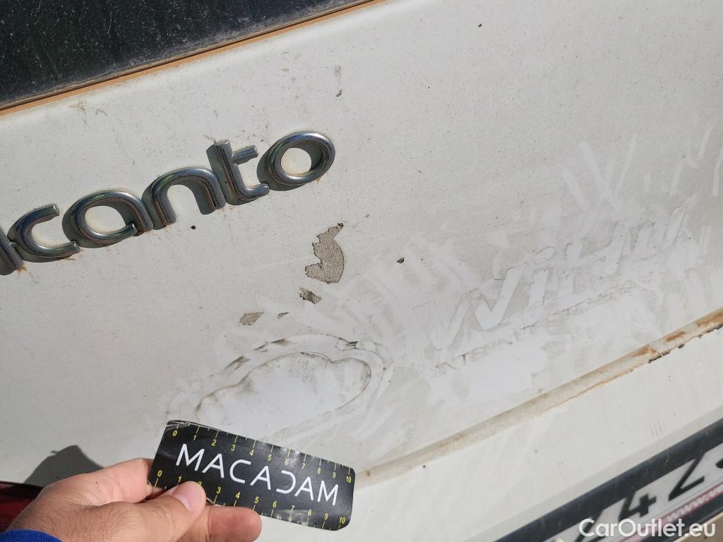  KIA  Picanto KIA  / 2017 / 5P / berlina con portón 1.0 CVVT 49kW (67CV) Concept #10