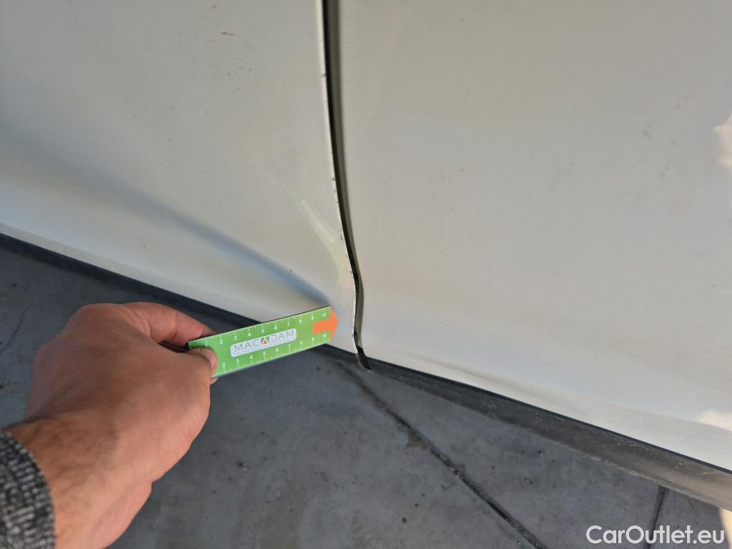  Nissan  Qashqai NISSAN  / 2017 / 5P / todoterreno dCi 85 kW (115 CV) E6D ACENTA #45