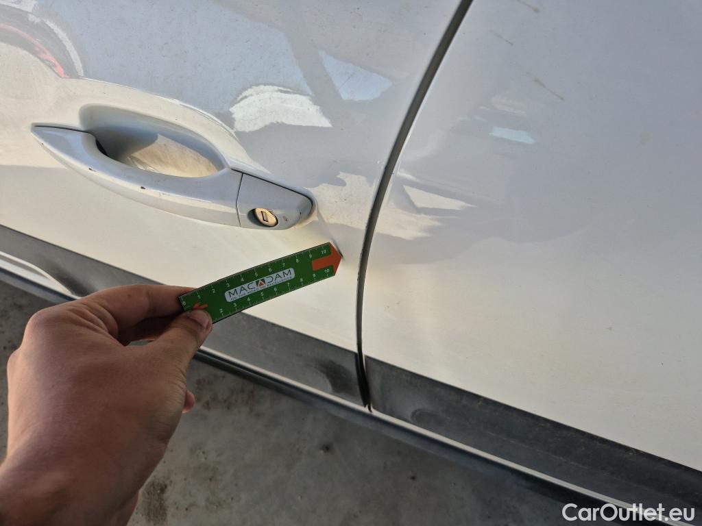  Citroen  C3 CITROEN  / 2020 / 5P / berlina con portón BlueHDi 75KW (100CV) S&S Feel Pack #6