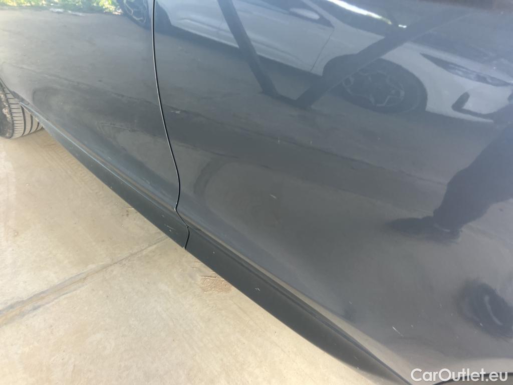  Land Rover  Discovery LAND ROVER  Sport / 2019 / 5P / todoterreno 2.0 Si4 200 PS AWD Auto MHEV S #16