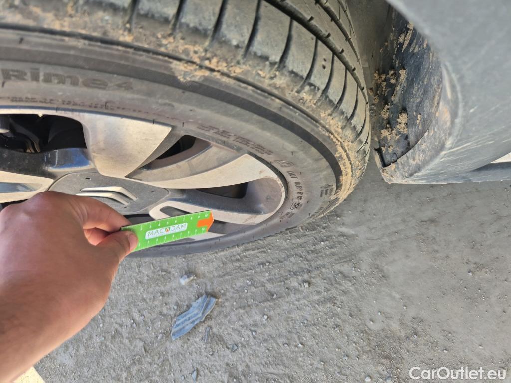  Citroen  C3 CITROEN  / 2020 / 5P / berlina con portón BlueHDi 75KW (100CV) S&S Feel Pack #4