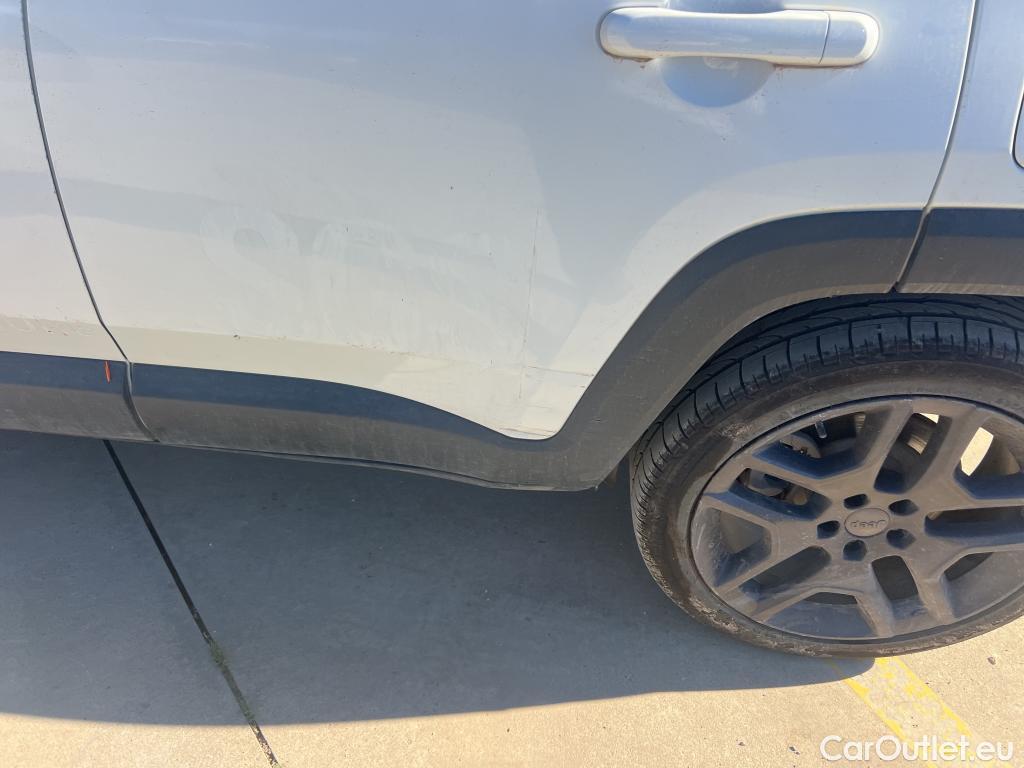  Jeep  Patriot JEEP Renegade / 2014 / 5P / todoterreno S 1.3 PHEV 177kW (240CV) AT AWD #32