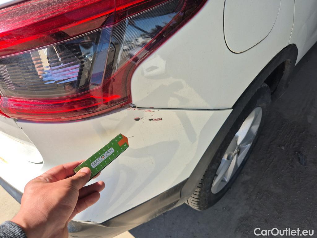  Nissan  Qashqai NISSAN  / 2017 / 5P / todoterreno dCi 85 kW (115 CV) E6D ACENTA #27