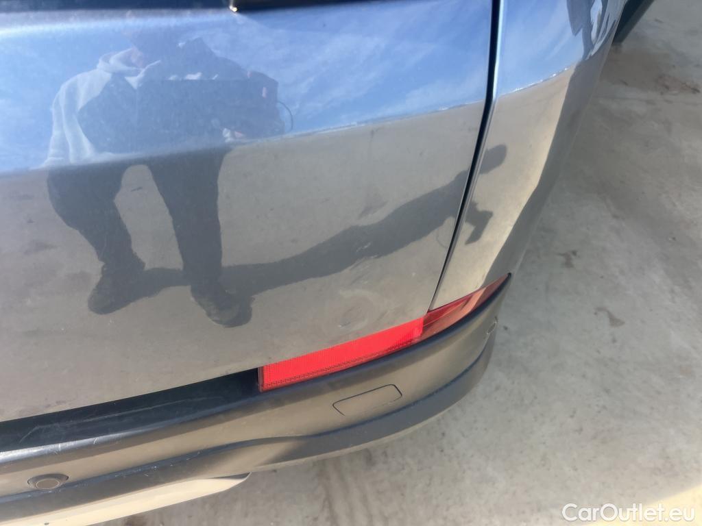  Land Rover  Discovery LAND ROVER  Sport / 2019 / 5P / todoterreno 2.0 Si4 200 PS AWD Auto MHEV S #5